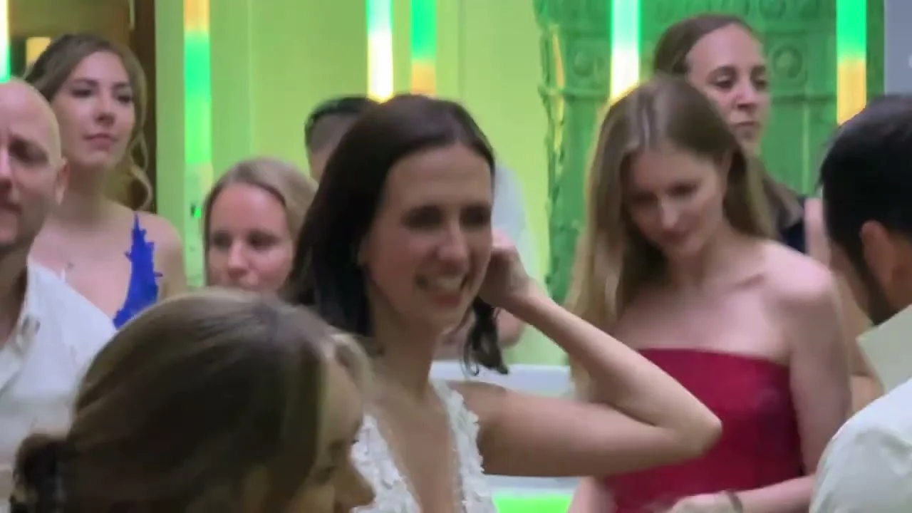 360-Grad-Videobooth für Hochzeiten